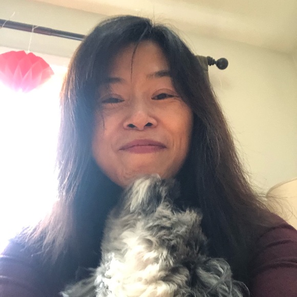 Meet your Posher, Carol - Picture 1 of 1